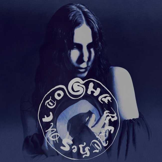 Chelsea Wolfe - She Reaches Out to She Reaches Out to She